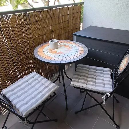 In The Old Town With Privat Parking Apartment